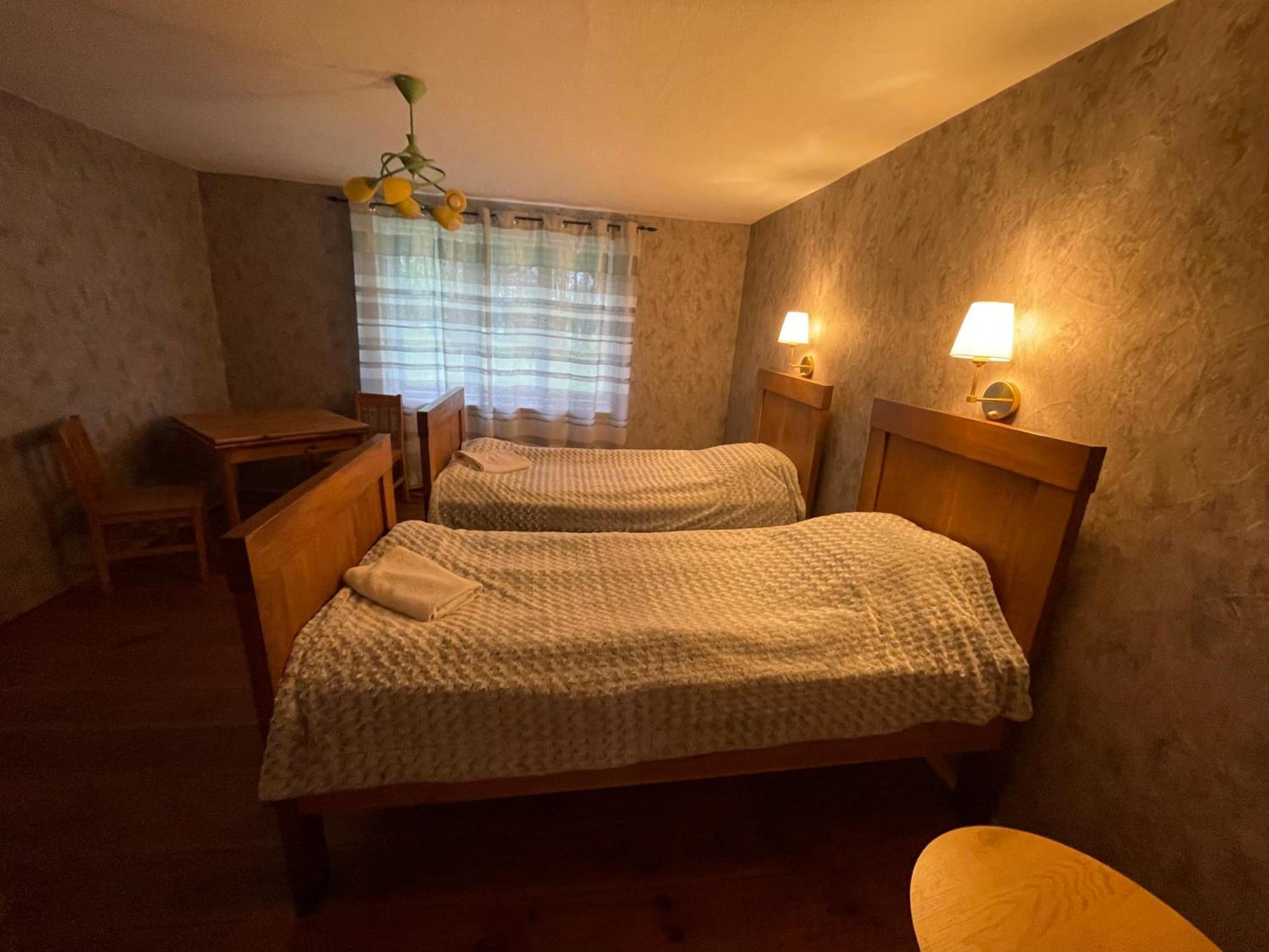 Gasthaus Lauku Viesu Maja Bajari Rucava Exterior foto
